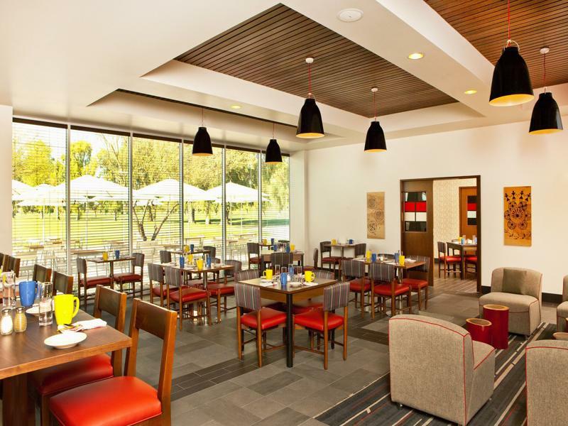 Four Points By Sheraton At Phoenix Mesa Gateway Airport Екстер'єр фото